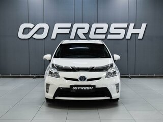 2015 Toyota Prius III Рестайлинг (XW30), белый, 1189000 рублей, вид 3