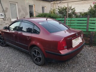 1997 Volkswagen Passat B5, красный, 450000 рублей, вид 3