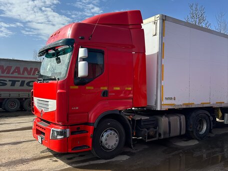 2012 Renault Premium, красный, 2350000 рублей, вид 4