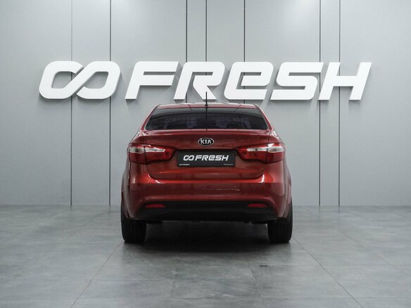 2013 Kia Rio 4-speed III, красный - вид 3
