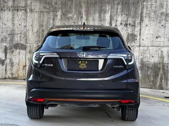 2022 Honda Vezel I Рестайлинг, чёрный, 1580000 рублей - вид 2