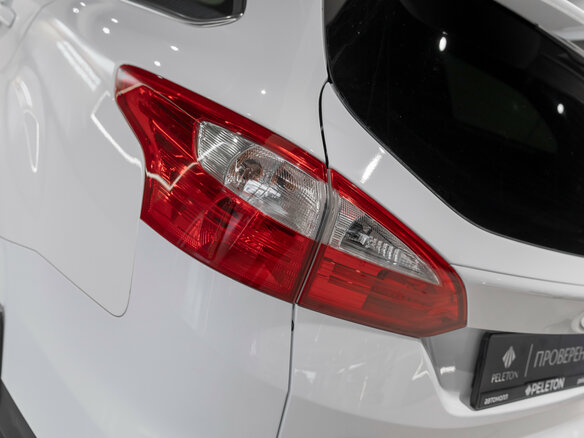 2014 Ford Focus III, белый, 1075000 рублей - вид 24