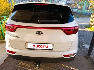 2017 Kia Sportage IV, белый, 1850000 рублей, вид 4