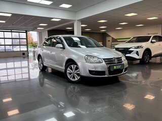 2010 Volkswagen Jetta V, серебристый, 880000 рублей, вид 5