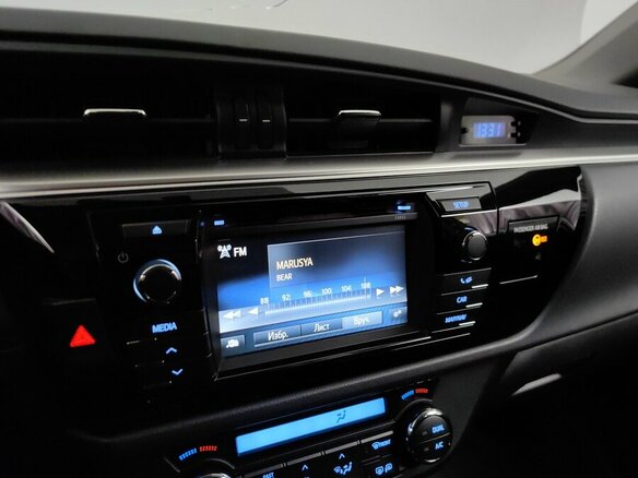 2015 Toyota Corolla XI (E160, E170, E180), коричневый - вид 13