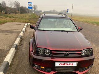 1998 Volkswagen Golf III, красный, 1300000 рублей, вид 3
