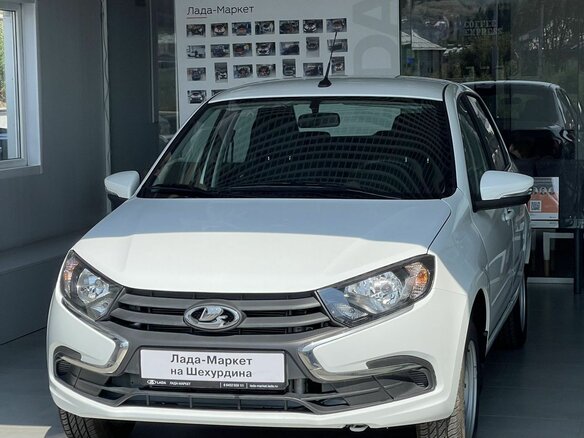 2026 Lada (ВАЗ) Granta I Рестайлинг, белый - вид 4