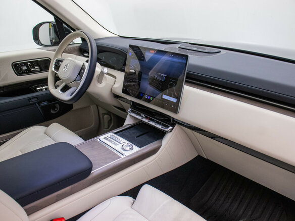 2025 Zeekr 9X 55 kWh, чёрный, 10910000 рублей - вид 6