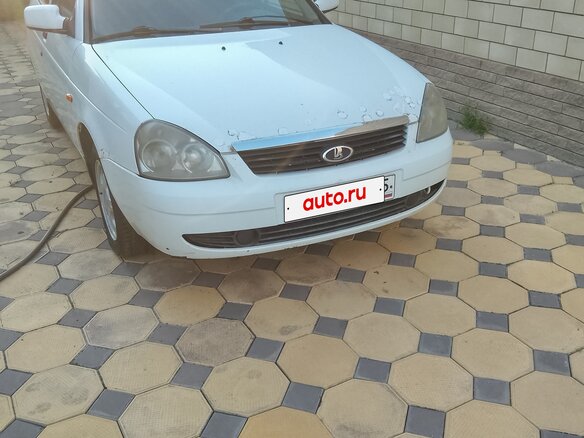 2010 Lada (ВАЗ) Priora I, белый, 335000 рублей