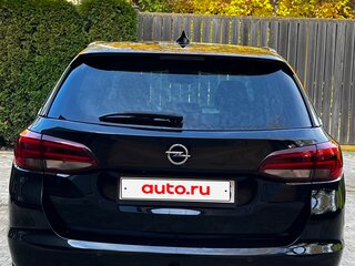 2017 Opel Astra K, чёрный, 1350000 рублей, вид 3