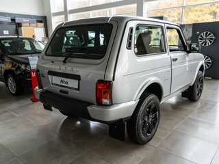 2026 Lada (ВАЗ) Niva Legend I Рестайлинг, серебристый, 1385000 рублей, вид 4