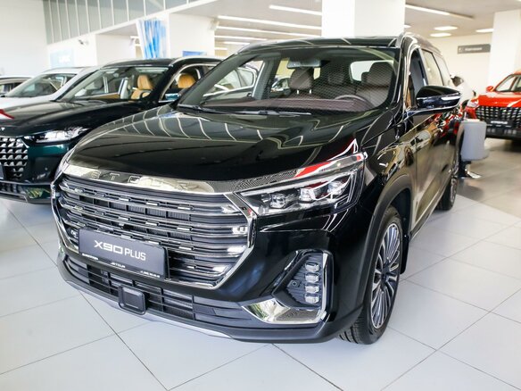 2026 Jetour X90+, чёрный, 4199000 рублей