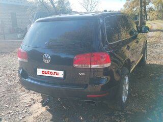 2006 Volkswagen Touareg I Рестайлинг, чёрный, 670000 рублей, вид 4