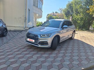 2019 Audi Q5 II (FY), серебристый, 3499000 рублей, вид 1