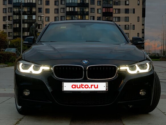 2016 BMW 3 серии 320i xDrive VI (F3x) Рестайлинг, чёрный, 2899999 рублей - вид 4