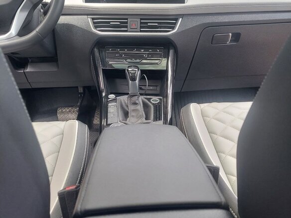 2023 Volkswagen Tayron II (China Market), чёрный, 4240000 рублей - вид 9