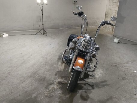 2000 Harley-Davidson Road King, оранжевый, 879000 рублей, вид 4