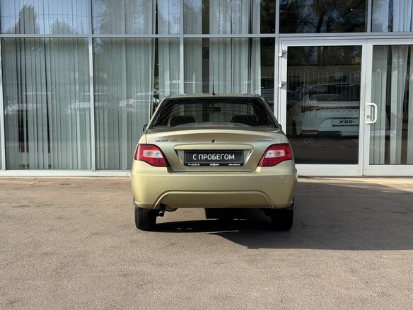 2008 Daewoo Nexia I Рестайлинг, бежевый, 175000 рублей - вид 5