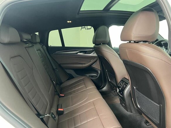2025 BMW X4 20i II (G02) Рестайлинг, белый, 7870000 рублей - вид 11