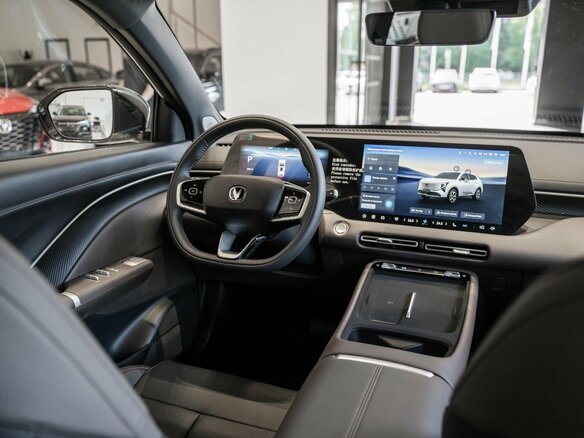 2026 Changan UNI-S I Рестайлинг, белый, 3079900 рублей - вид 30