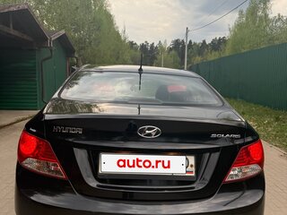 2013 Hyundai Solaris I, чёрный, 850000 рублей, вид 4