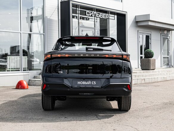 2026 Omoda C5 II, чёрный - вид 3