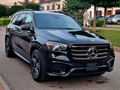 2025 Mercedes-Benz GLS 450 II (X167) Рестайлинг, чёрный, 14590000 рублей, вид 1