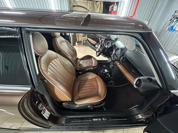 2010 Mini Hatch Cooper S II (R56) Рестайлинг, коричневый, 900000 рублей - вид 19