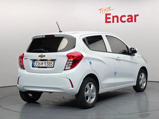 2022 Chevrolet Spark IV Рестайлинг, белый, 908000 рублей, вид 2