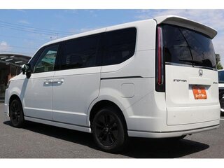 2023 Honda Stepwgn Spada VI, белый, 2145000 рублей, вид 5