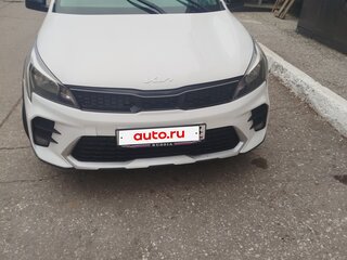2021 Kia Rio X IV Рестайлинг, белый, 1250000 рублей, вид 1
