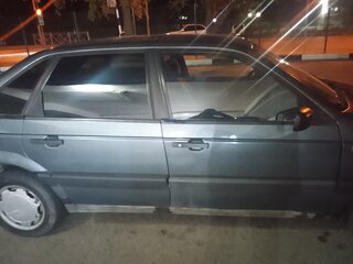 1988 Volkswagen Passat B2, серый, 120000 рублей, вид 3