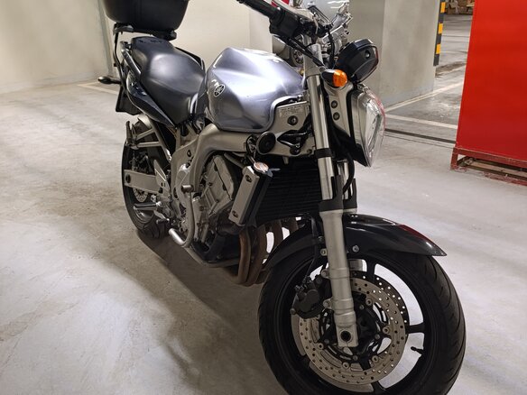 2006 Yamaha FZ6, серебристый, 360000 рублей - вид 5