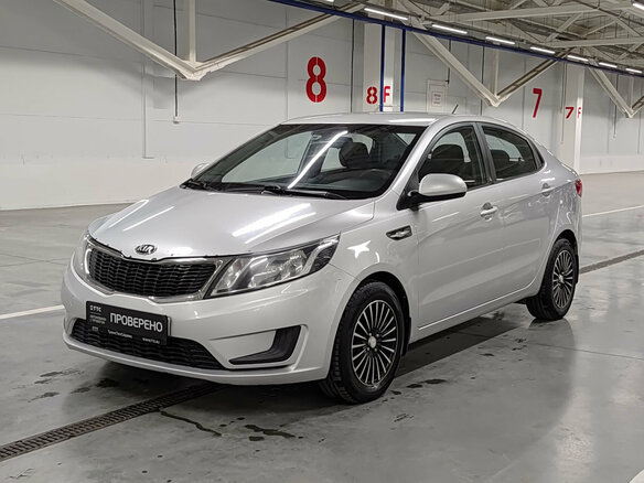 2014 Kia Rio III, серебристый, 705000 рублей