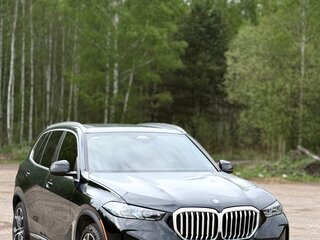 2025 BMW X5 50e IV (G05/G18) Рестайлинг, чёрный, 9100000 рублей, вид 3