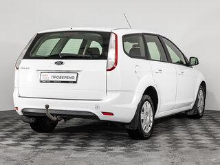 2010 Ford Focus II Рестайлинг, белый, 399000 рублей, вид 5