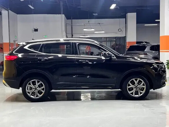 2022 Haval H6 II Рестайлинг, чёрный - вид 4