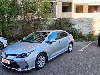 2019 Toyota Corolla XII (E210), серебристый, 1450000 рублей, вид 1
