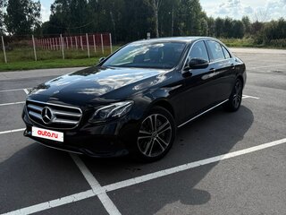 2017 Mercedes-Benz E-Класс 400 V (W213, S213, C238), чёрный, 3900000 рублей, вид 1