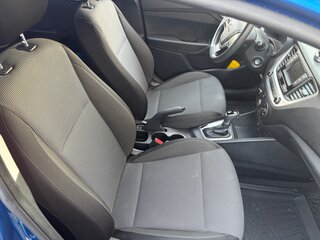 2017 Hyundai Solaris II, синий, 1100000 рублей, вид 5