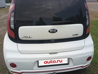 2018 Kia Soul II Рестайлинг, белый, 1800000 рублей, вид 5
