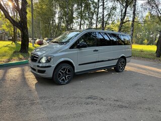 2013 Mercedes-Benz Viano Long L2 I (W639) Рестайлинг, серый, 3500000 рублей, вид 2