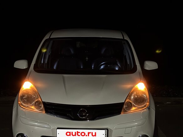 2013 Nissan Note I Рестайлинг, белый