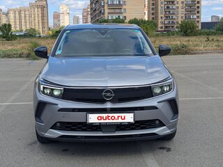 2022 Opel Grandland I (X), серебристый, 2050000 рублей, вид 3