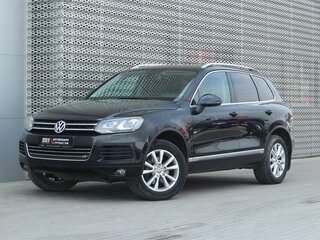 2013 Volkswagen Touareg II, чёрный, 2000000 рублей, вид 1