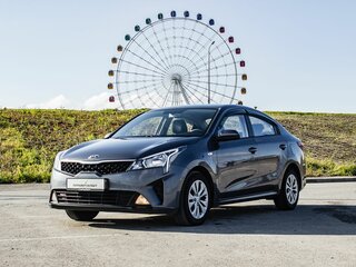 2021 Kia Rio IV Рестайлинг, серый, 1490000 рублей, вид 1