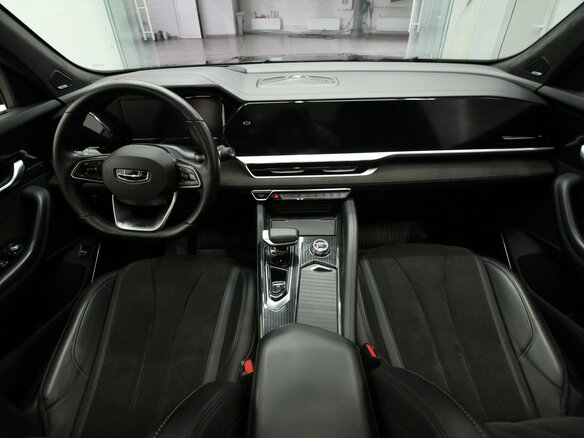 2024 Geely Monjaro I, чёрный, 3000000 рублей - вид 20