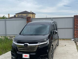 2017 Honda Stepwgn V Рестайлинг, чёрный, 2100000 рублей, вид 2