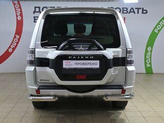 2014 Mitsubishi Pajero IV Рестайлинг 2, белый, 2244000 рублей, вид 5