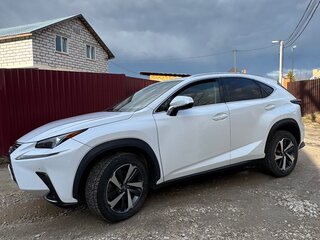2019 Lexus NX 300 I Рестайлинг, белый, 2990000 рублей, вид 4